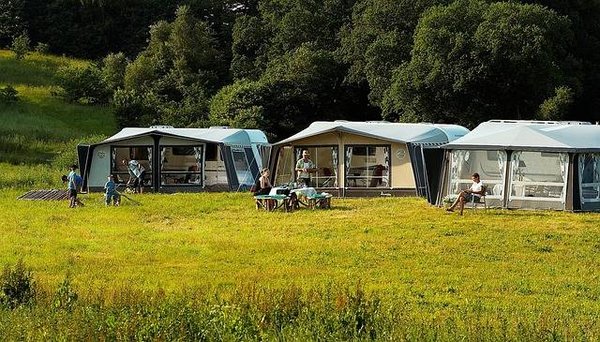 Top emplacements pour votre tente en ardèche